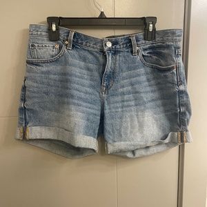 Gap Sexy Boyfriend Shorts Size 28